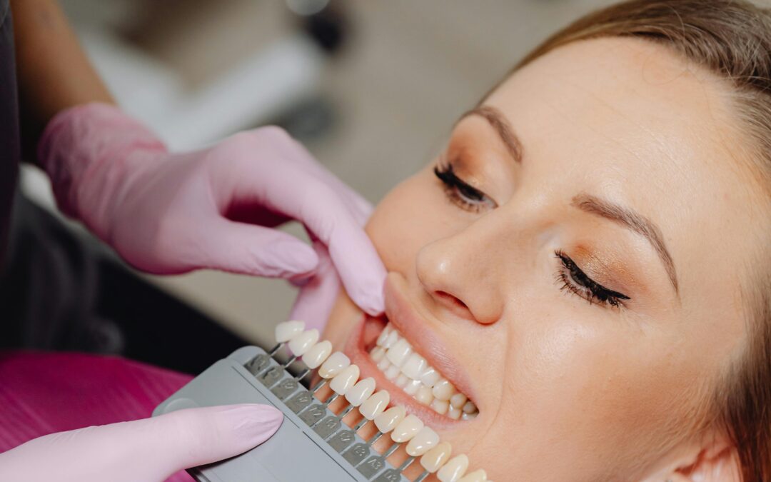 What Does a Cosmetic Dental Consultation Look Like?